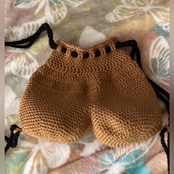 Crocheted BallSack Backpack Purse 🌟🏀🏈🏀🌟 - Picture 14 of 14